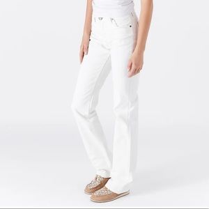 Women’s Wrangler Q-Baby Jeans